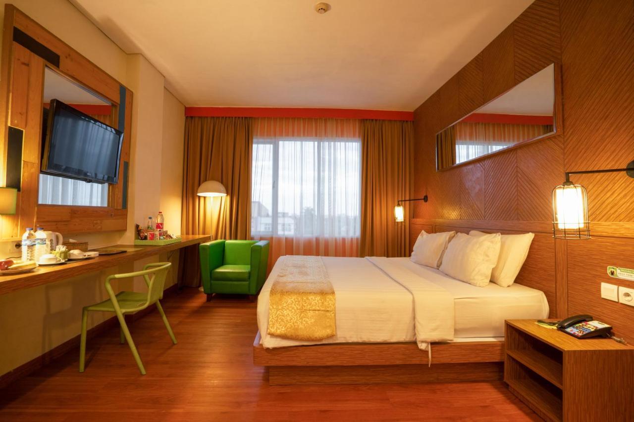 Maxonehotels.Com At Vivo Palembang Exteriér fotografie