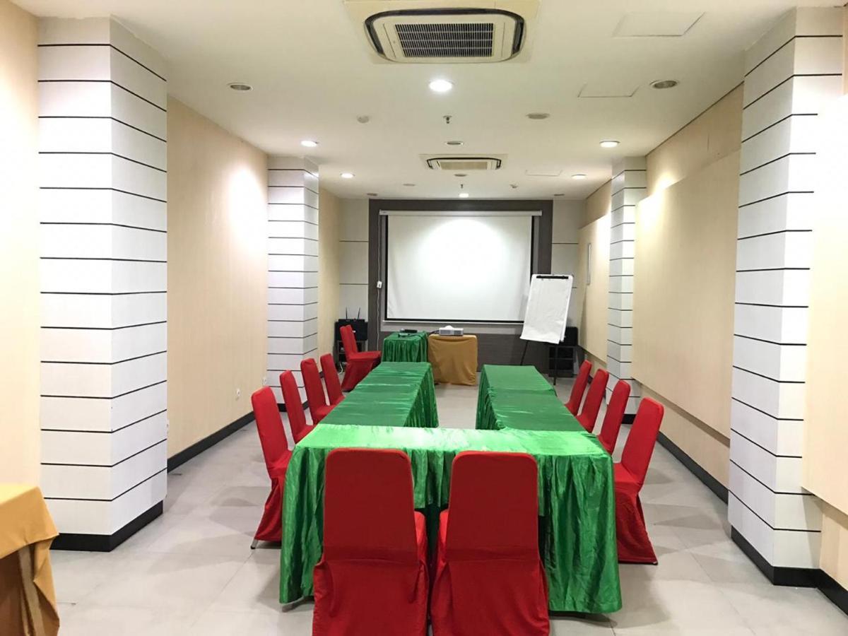Maxonehotels.Com At Vivo Palembang Exteriér fotografie